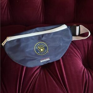 New! Milwaukee Brewers Waist Bag